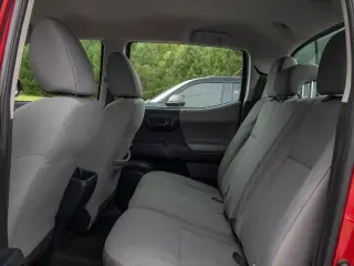 Toyota Tacoma 2018 4x4 SR V6 4dr Double Cab 5.0 ft SB