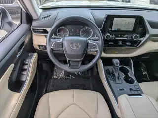 Toyota Highlander 2023 XLE 4p SUV