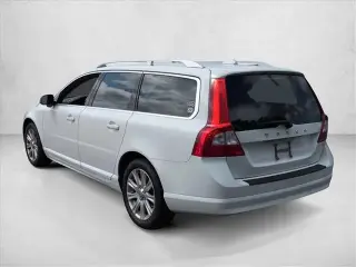 Volvo V70 2010 3.2 R-Design 4dr Wagon