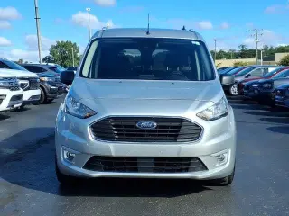 Ford Transit Connect 2022 XLT 4dr LWB Mini-Van con Puertas de Carga Trasera
