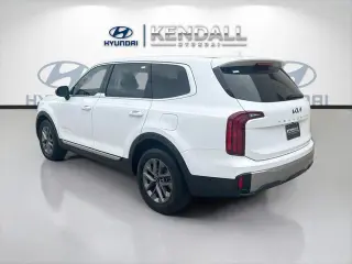 Kia Telluride 2024 LX 4dr SUV