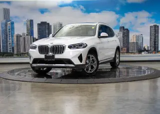 BMW X3 2024 4x4 xDrive30i 4p Vehículo Deportivo de Actividades
