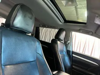Toyota Highlander 2018 AWD XLE 4dr SUV