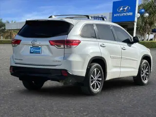 Toyota Highlander 2018 AWD XLE 4dr SUV
