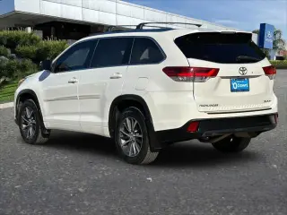 Toyota Highlander 2018 AWD XLE 4dr SUV
