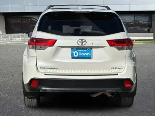 Toyota Highlander 2018 AWD XLE 4dr SUV