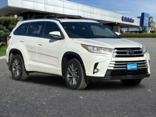 Toyota Highlander 2018 AWD XLE 4dr SUV
