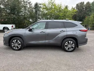 Toyota Highlander 2020 AWD XLE 4p SUV