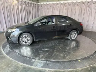 Toyota Corolla 2015 LE Plus 4p Sedan