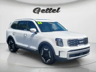 Kia Telluride 2023 AWD S 4dr SUV