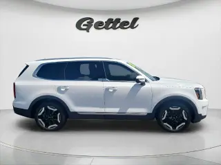 Kia Telluride 2023 AWD S 4dr SUV