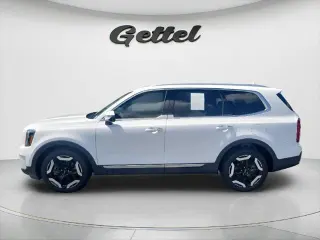 Kia Telluride 2023 AWD S 4dr SUV