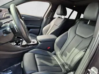 BMW X4 2023 AWD xDrive30i 4dr Coupe de Actividad Deportiva