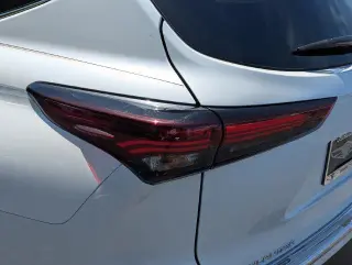 Toyota Highlander 2024 AWD XLE 4dr SUV