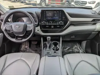 Toyota Highlander 2021 AWD XLE SUV de 4 puertas