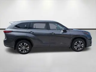 Toyota Highlander 2021 AWD XLE SUV de 4 puertas