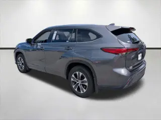 Toyota Highlander 2021 AWD XLE SUV de 4 puertas