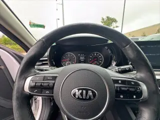 Kia K5 2021 EX 4dr Sedán