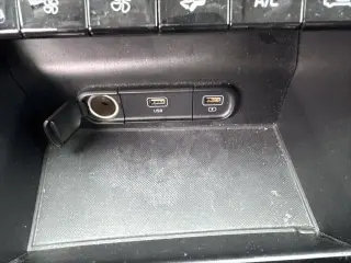 Kia K5 2021 EX 4dr Sedán
