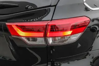 Toyota Highlander 2019 XLE 4dr SUV