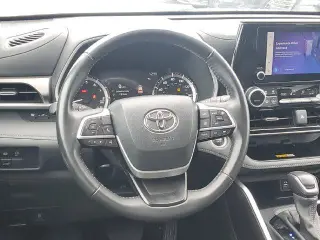 Toyota Highlander 2024 AWD XLE 4p SUV
