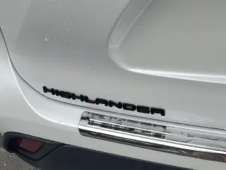 Toyota Highlander 2024 AWD XLE 4p SUV