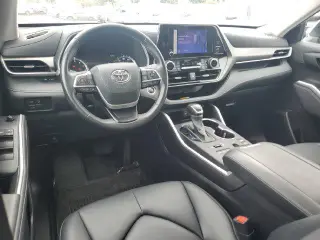 Toyota Highlander 2024 AWD XLE 4p SUV