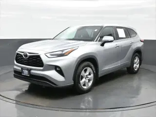 Toyota Highlander 2023 LE 4dr SUV