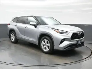 Toyota Highlander 2023 LE 4dr SUV