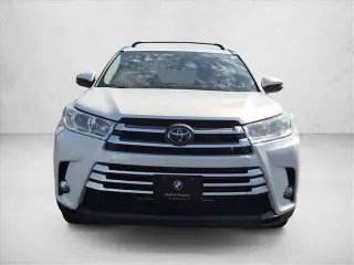 Toyota Highlander 2019 AWD XLE 4dr SUV
