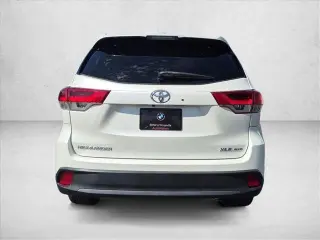 Toyota Highlander 2019 AWD XLE 4dr SUV