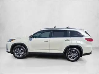 Toyota Highlander 2019 AWD XLE 4dr SUV