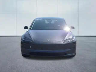 Tesla Model 3 2024 Long Range 4p Sedan
