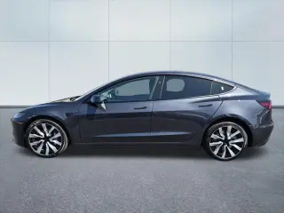 Tesla Model 3 2024 Long Range 4p Sedan