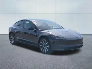 Tesla Model 3 2024 Long Range 4p Sedan