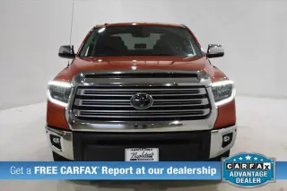 Toyota Tundra 2018 4x4 Limited 4dr CrewMax Cab Pickup SB (5.7L V8 FFV)