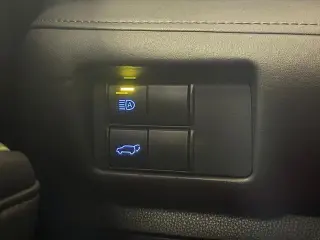 Toyota Highlander 2021 AWD XLE 4dr SUV