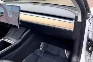 Modelo Tesla 3 2021 Rango Estándar Plus 4p Sedan