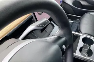 Modelo Tesla 3 2021 Rango Estándar Plus 4p Sedan