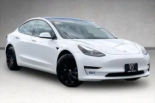 Modelo Tesla 3 2021 Rango Estándar Plus 4p Sedan
