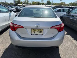 Toyota Corolla 2018 LE 4p Sedan