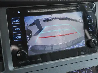 Toyota Sienna 2017 XLE 7-Pasajeros Asiento de Acceso Automático 4p Mini-Van