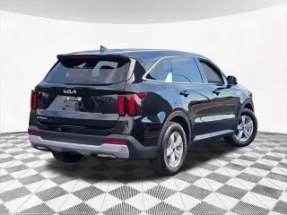 Kia Sorento 2024 LX 4dr SUV