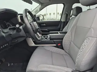 Toyota Tundra 2023 4x4 SR5 4dr CrewMax Cab Pickup SB