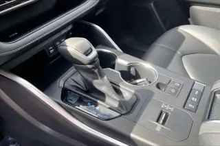 Toyota Highlander Hybrid 2022 AWD XLE 4p SUV