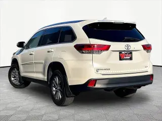 Toyota Highlander 2019 SE 4dr SUV