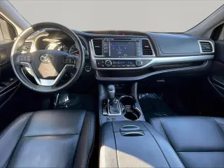 Toyota Highlander 2019 SE 4dr SUV