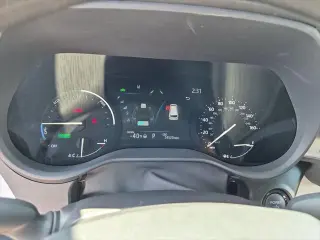 Toyota Sienna 2025 LE 8-Pasajeros 4p Mini-Van