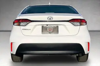 Toyota Corolla 2024 LE 4p Sedan