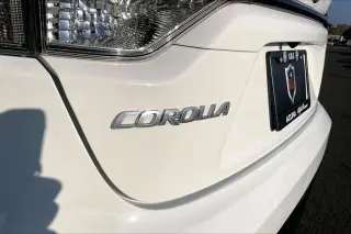 Toyota Corolla 2024 LE 4p Sedan
